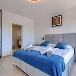 Villa Villa Sandro By Interhome