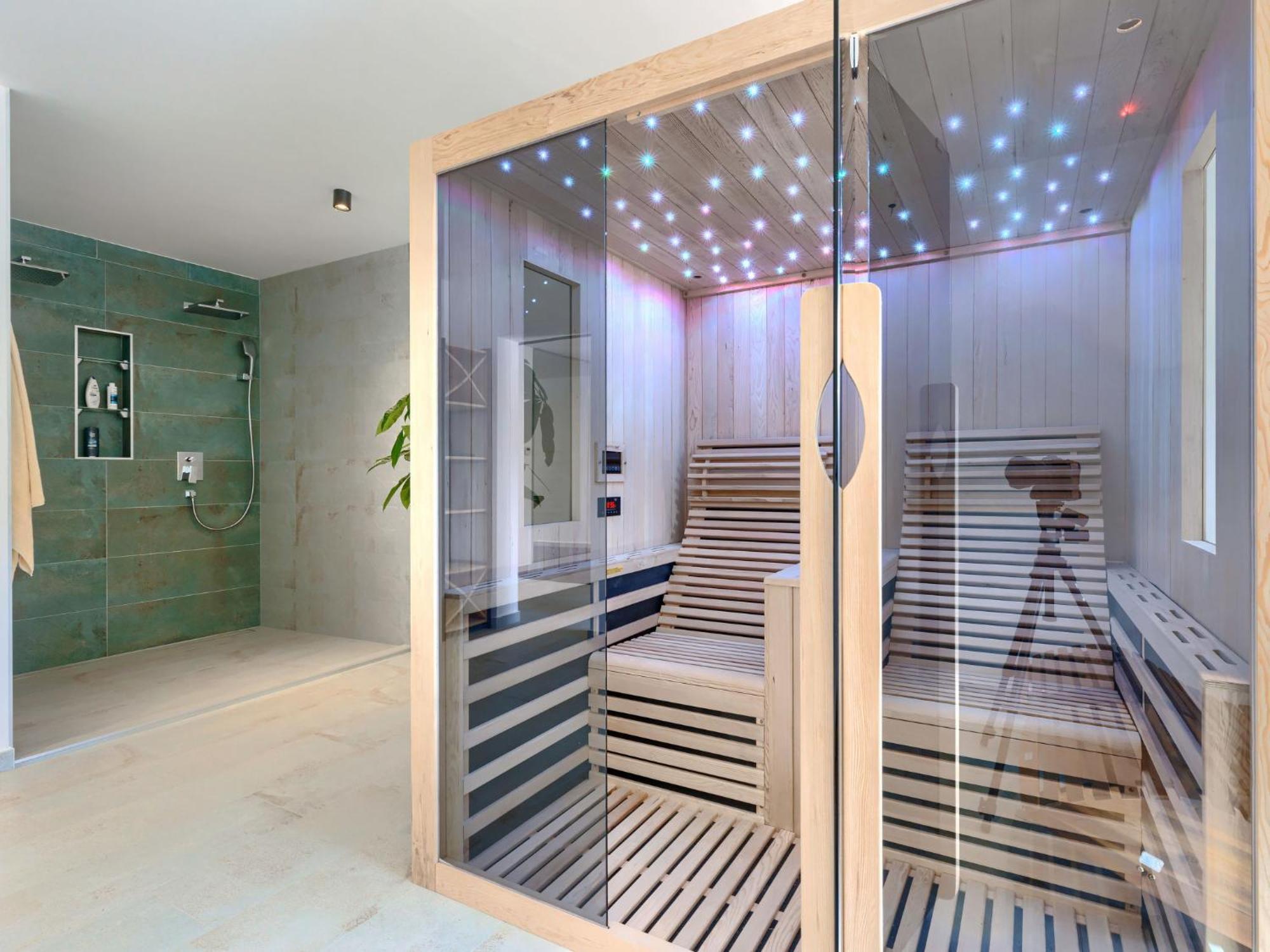 Sandro By Interhome